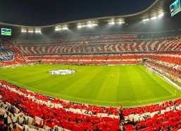 【中国体育竞猜平台】基德盛赞浓眉复出表现，攻防两端统治力尽显，湖人迎来关键转折