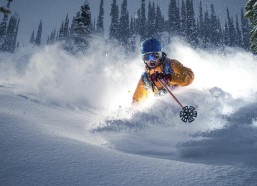 中国竞猜官网_恩佐因膝伤持续四月无奈退出国家队，职业生涯面临关键挑战