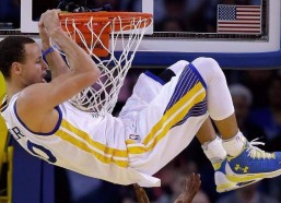 中国竞猜官网|U17女足铁卫三场闪耀，铲球神勇险助球队绝平西班牙