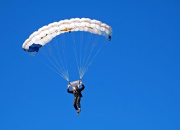 中国竞猜官网-凯评深度剖析，LPL改革，腾讯电竞野心的新篇章