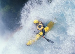 【中国体彩网】格鲁吉亚主帅语出惊人，佩德里轻如鸿毛却重若泰山，盛赞其为当世最佳中场之一