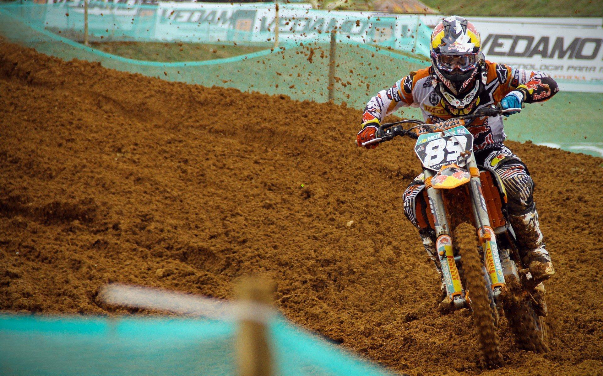 英超双雄同日折戟 0-3与1-2震动积分榜 阿森纳手握主动权迎夺冠窗口?